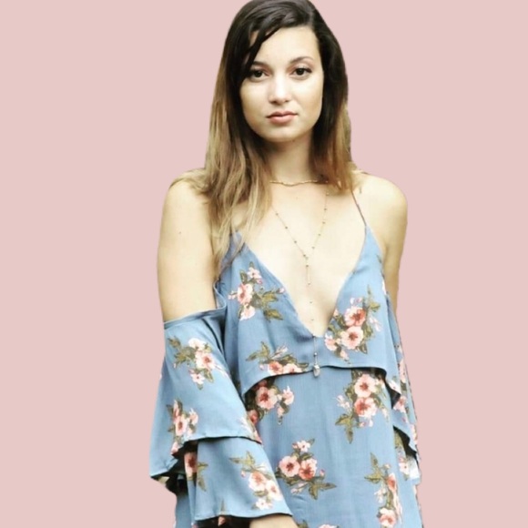 ✨New✨ Open Backed Draped Dress - Picture 2 of 5